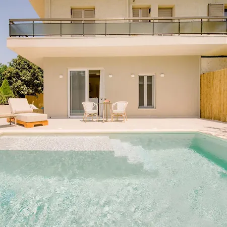 Nidra With Private Pool *